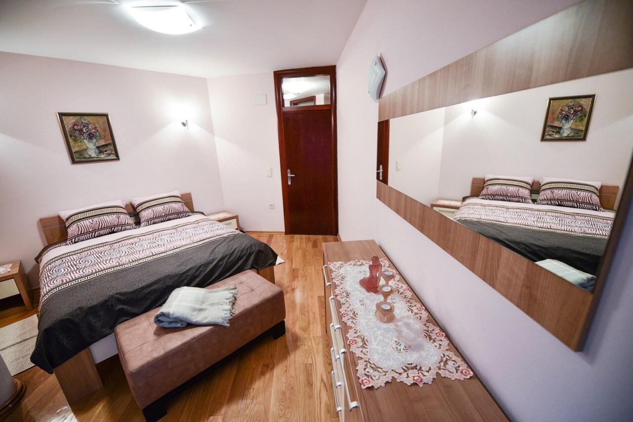 Apartman Natalija Banja Luka Esterno foto