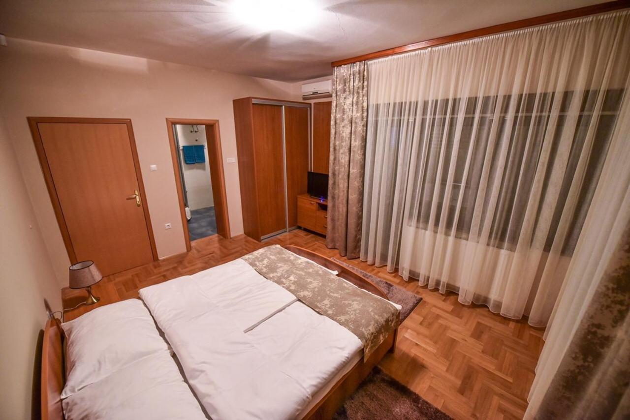 Apartman Natalija Banja Luka Esterno foto