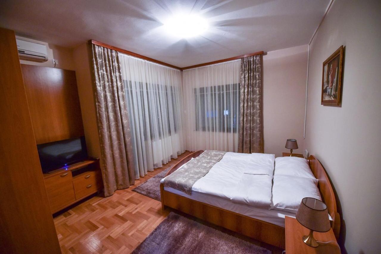 Apartman Natalija Banja Luka Esterno foto